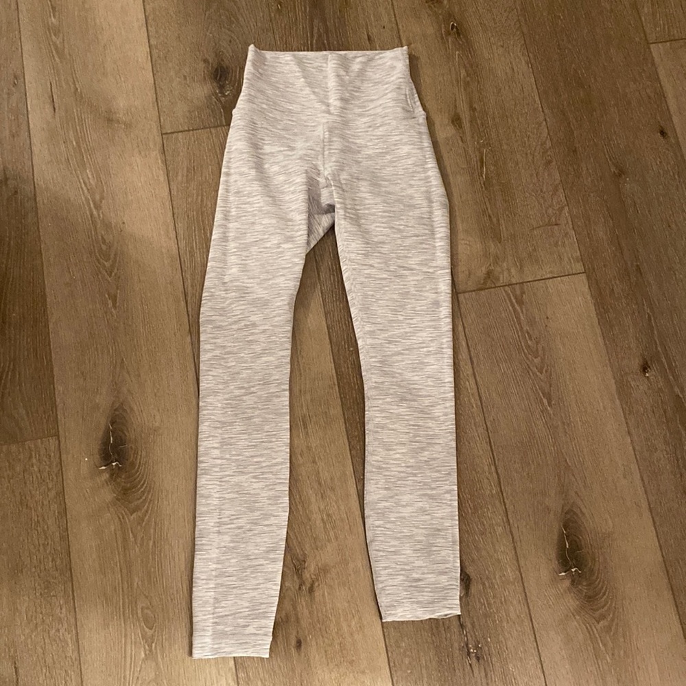 Lululemon Wunder Under HR 25”